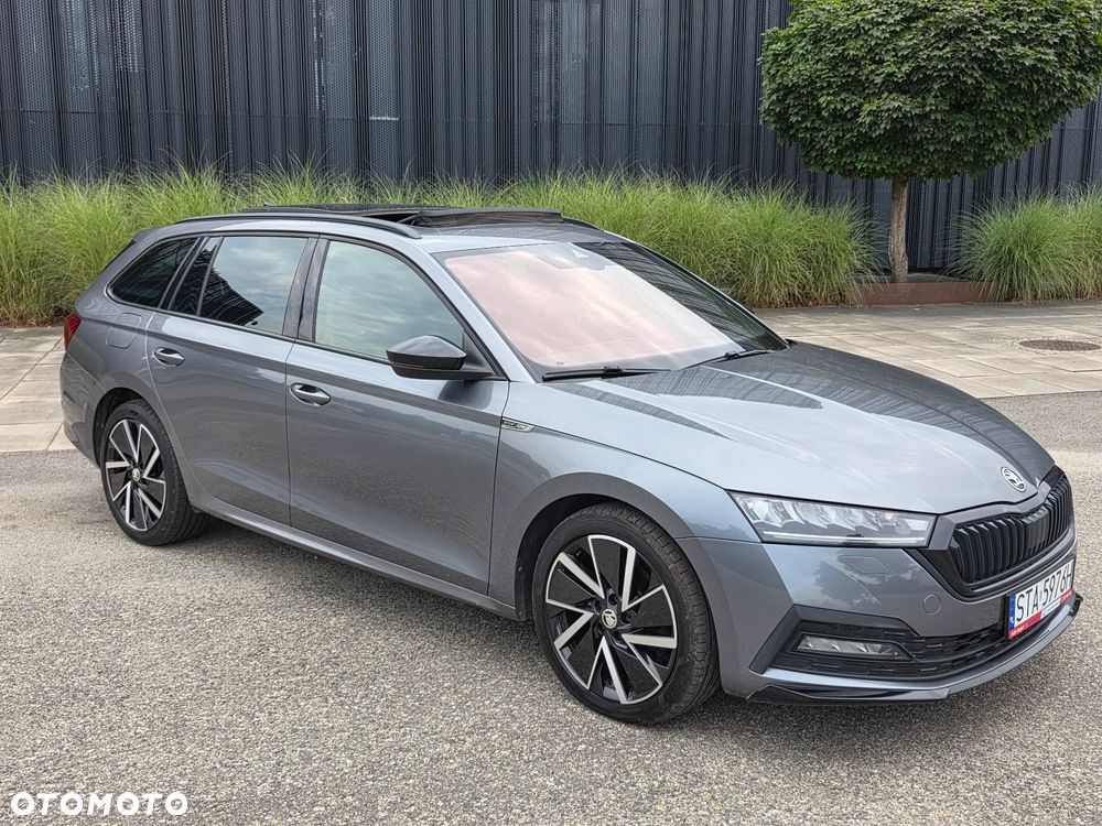 Skoda Octavia 2.0 TDI DSG Sportline - 8
