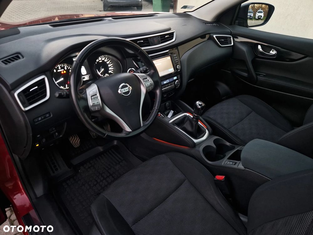 Nissan Qashqai 1.6 DIG-T N-Connecta - 11