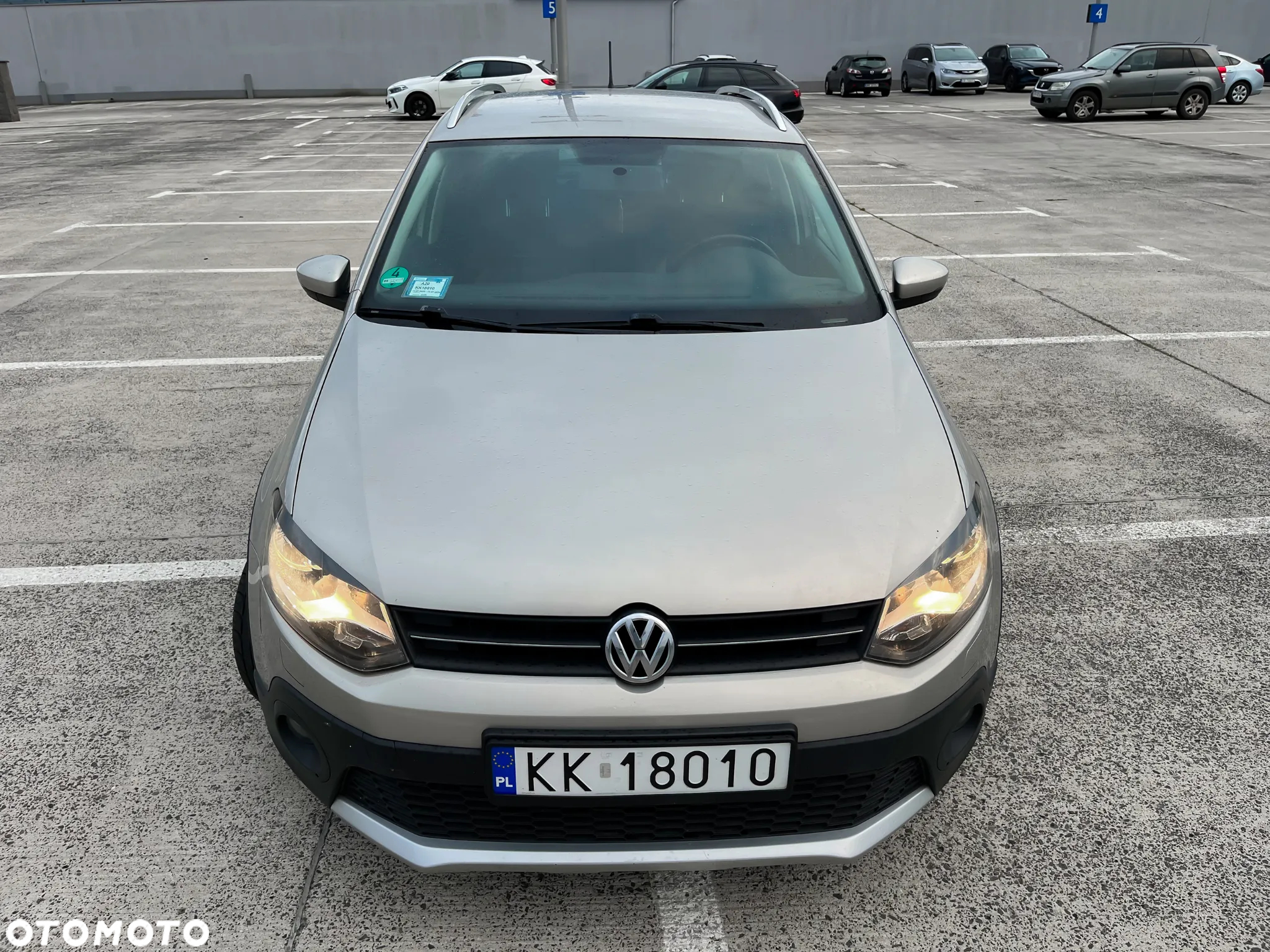 Volkswagen Polo 1.6 TDI Cross - 10