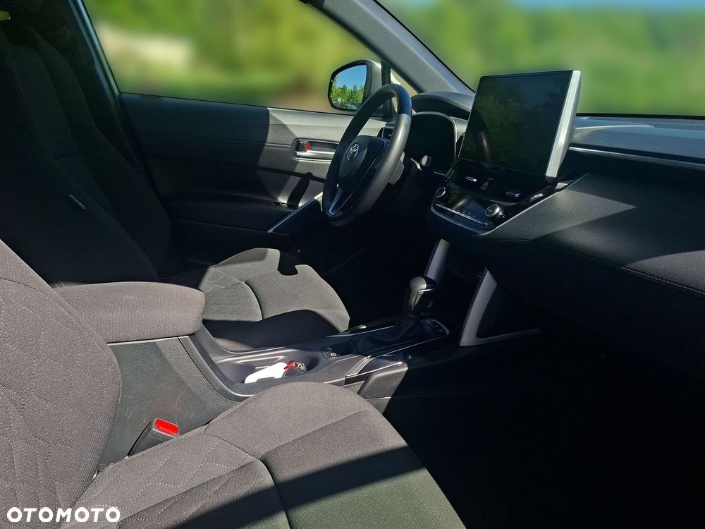 Toyota Corolla Cross - 9