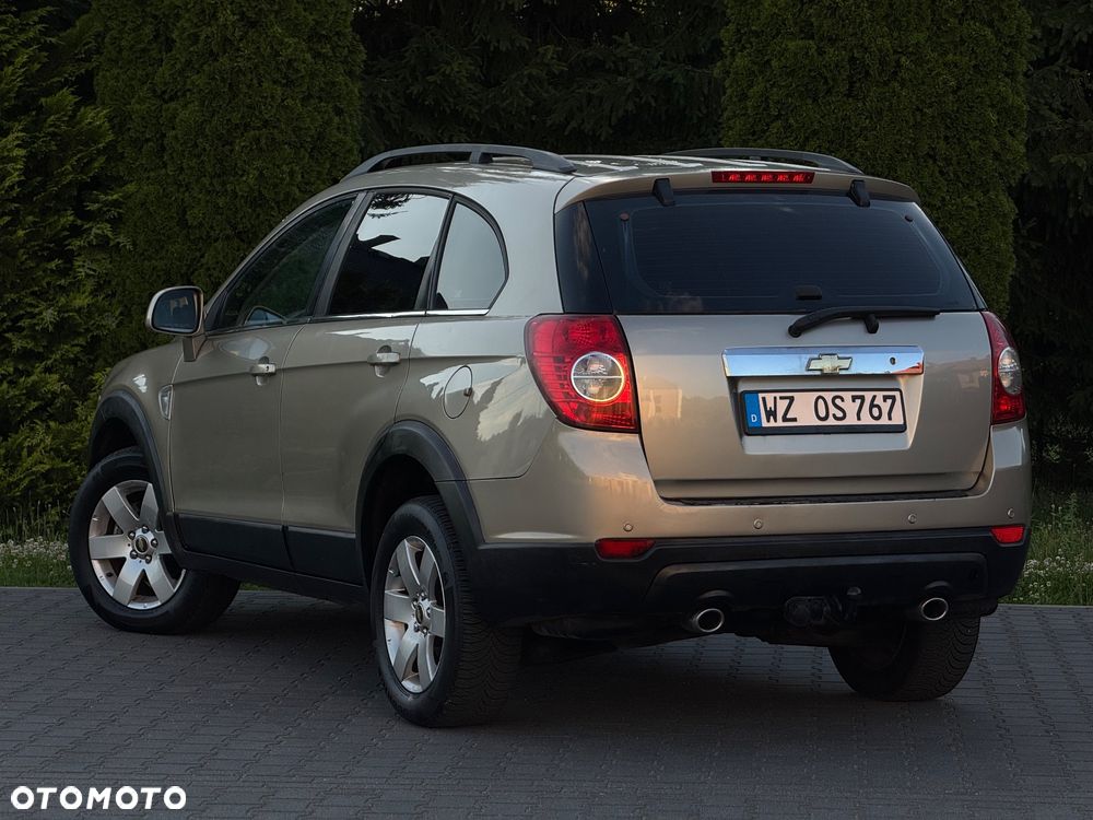 Chevrolet Captiva 2.4 2WD 7 Sitzer LS - 16