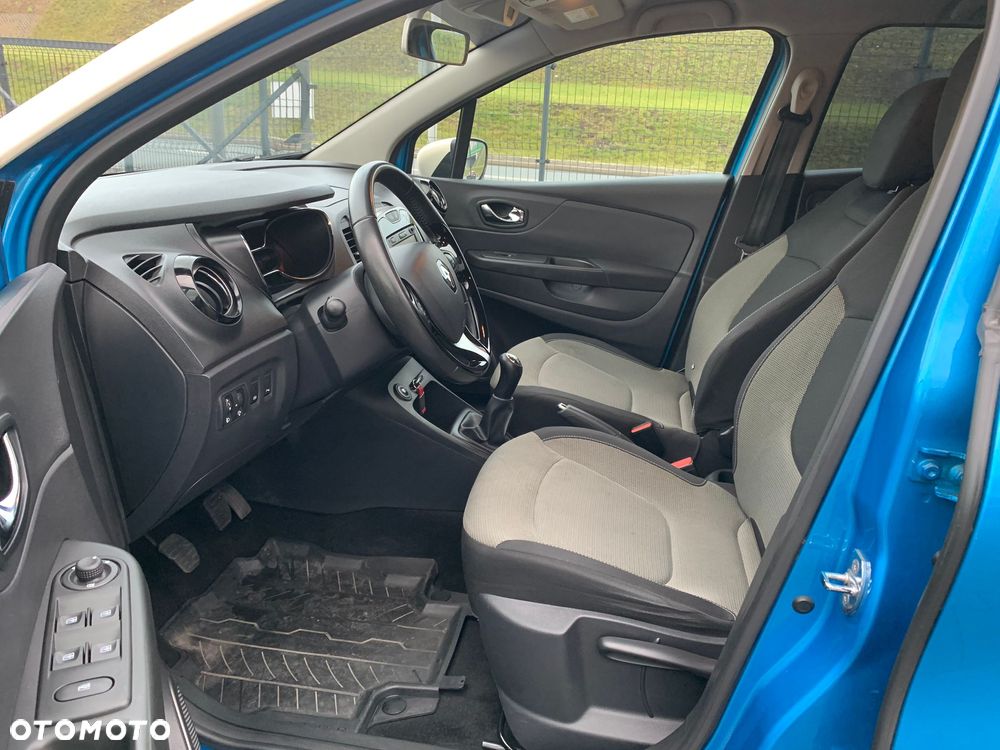 Renault Captur - 24