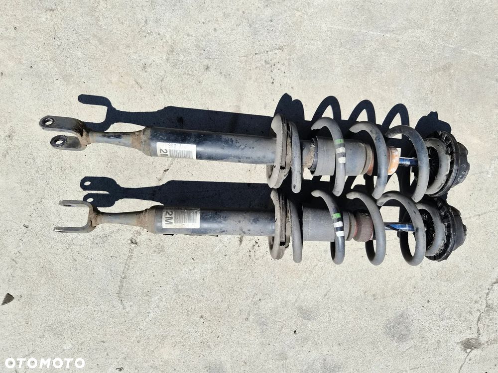 Amortyzatory Sprężyny Przód 3R0413031A 2M Audi A4 B6 B7 Seat Exeo - 1
