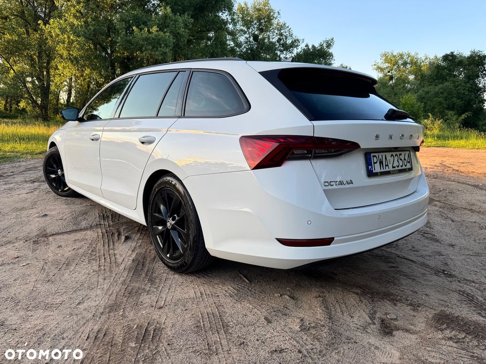 Skoda Octavia 2.0 TDI Style DSG - 13
