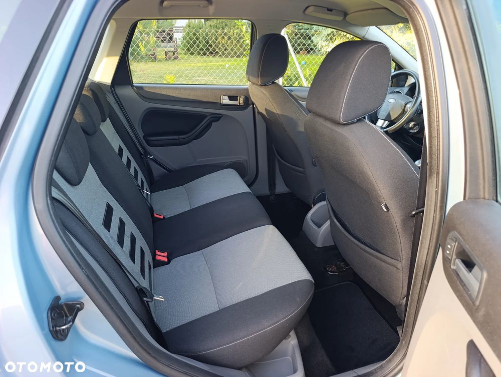 Ford Focus - 19
