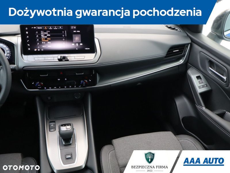 Nissan Qashqai - 10