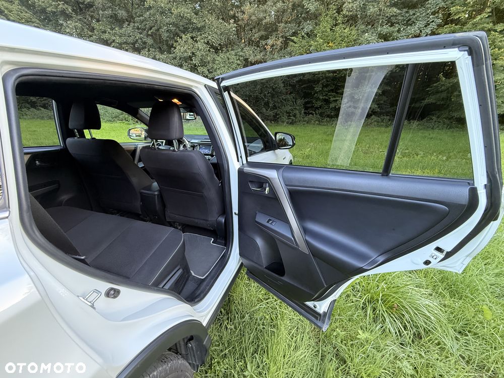 Toyota RAV4 Hybrid Premium 4x4 - 25