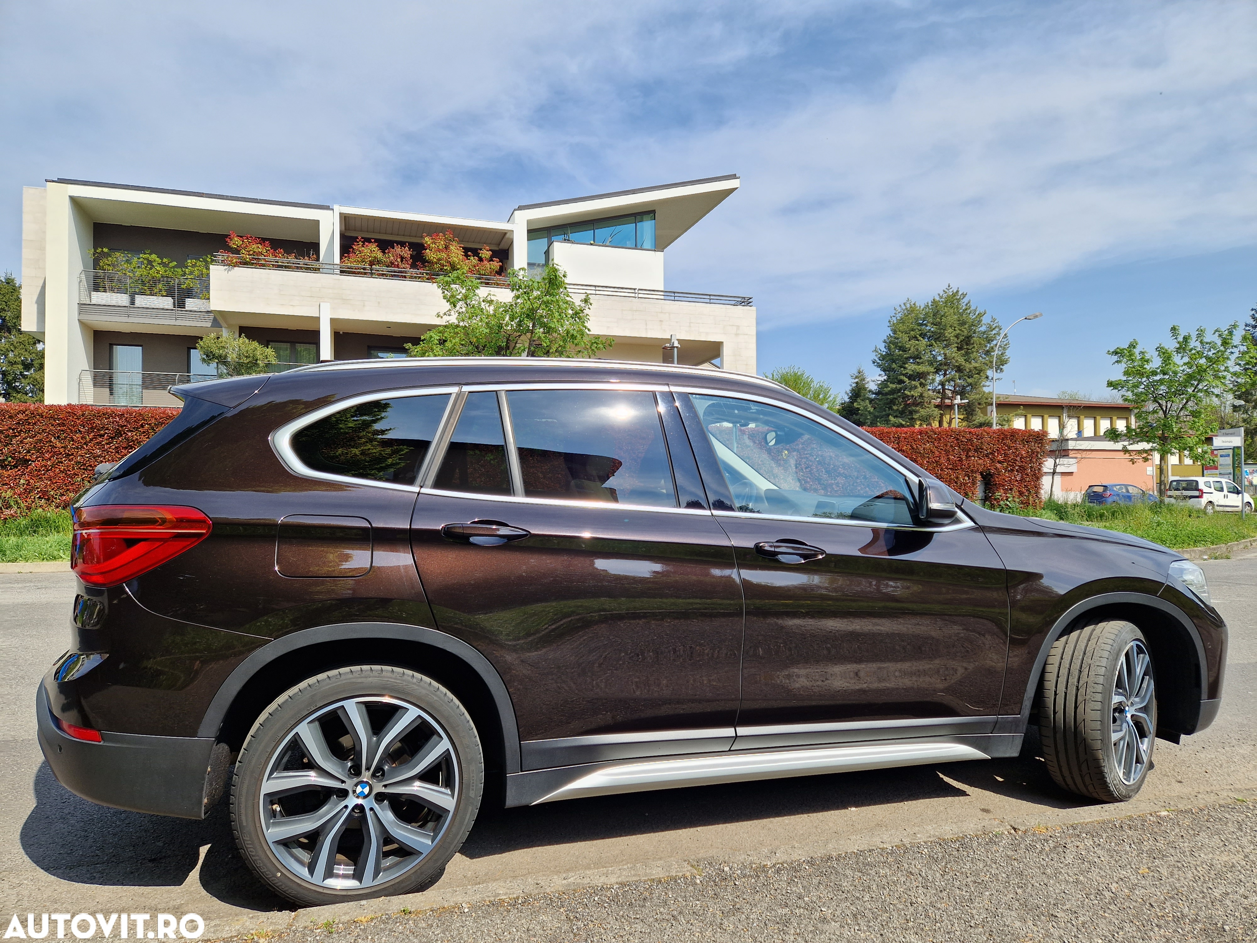 BMW X1 sDrive18i Aut. xLine - 3