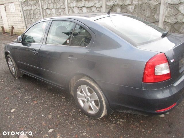 Na części Skoda Octavia II 9153 Silnik Skrzynia Maska Zderzak Drzwi Klapa Szyba - 4