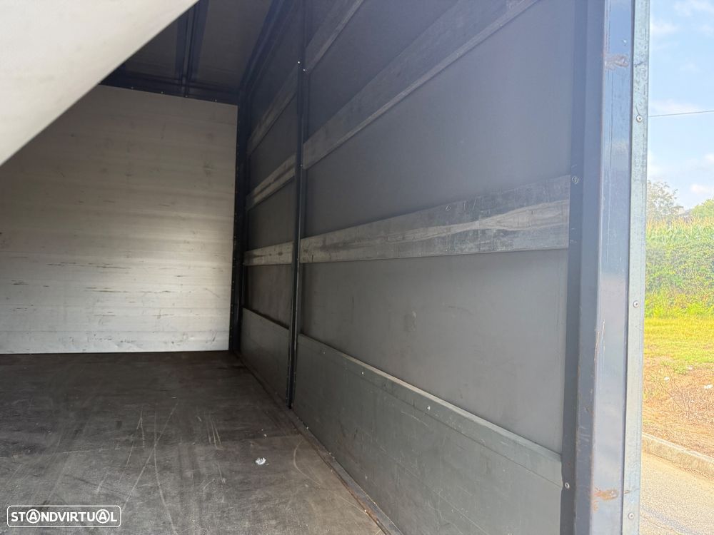 Iveco DAILY 3.0   35C15  7 LUGARES - 19