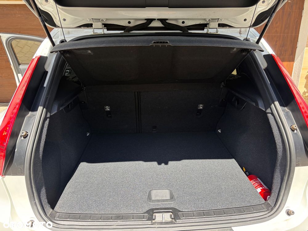 Volvo XC 40 T3 Momentum - 14