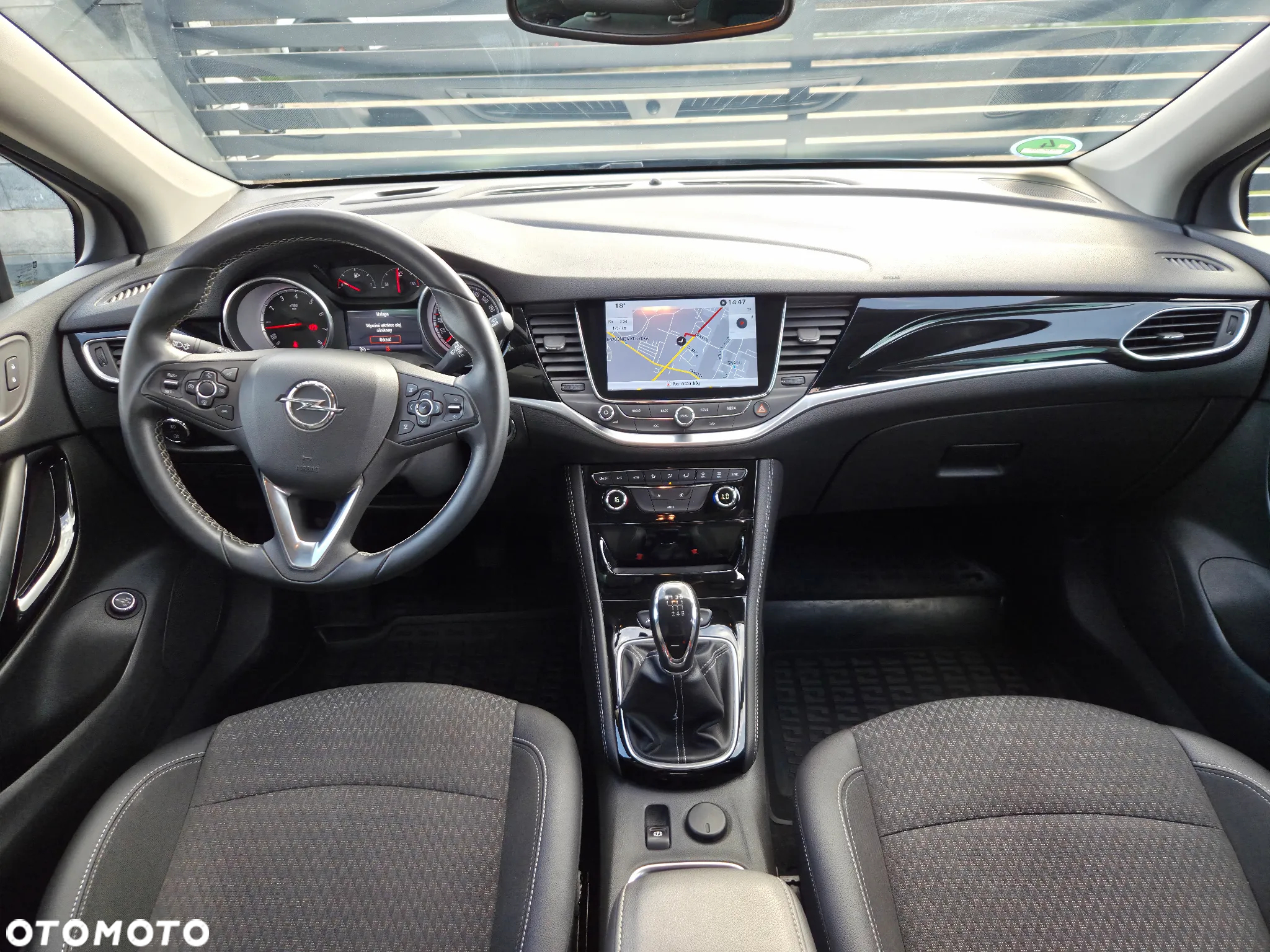 Opel Astra 1.4 Turbo Sports Tourer Innovation - 28