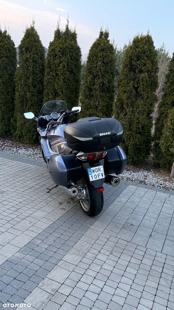 Yamaha FJR - 10