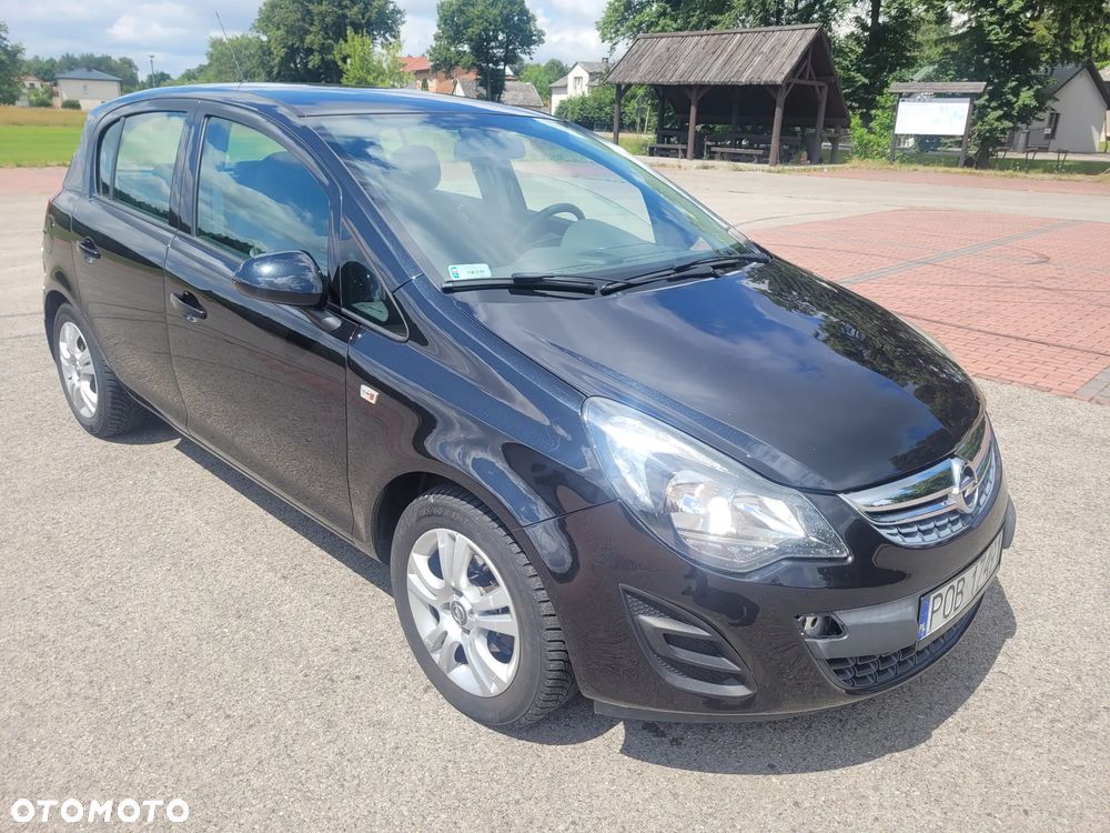 Opel Corsa 1.4 16V Innovation - 2