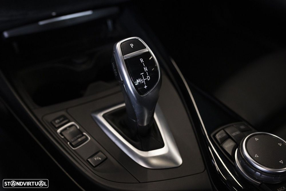 BMW 228 i Aut. M Sport - 31