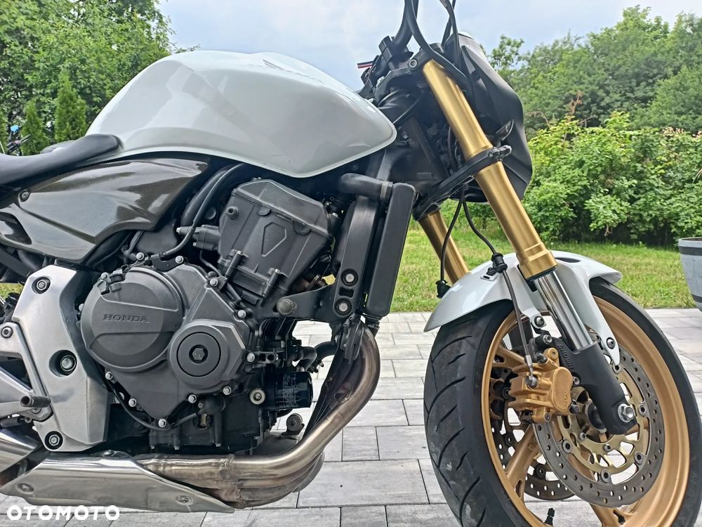 Honda Hornet - 9