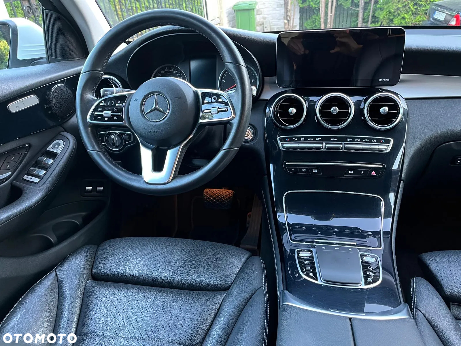 Mercedes-Benz GLC 200 d 4-Matic - 16