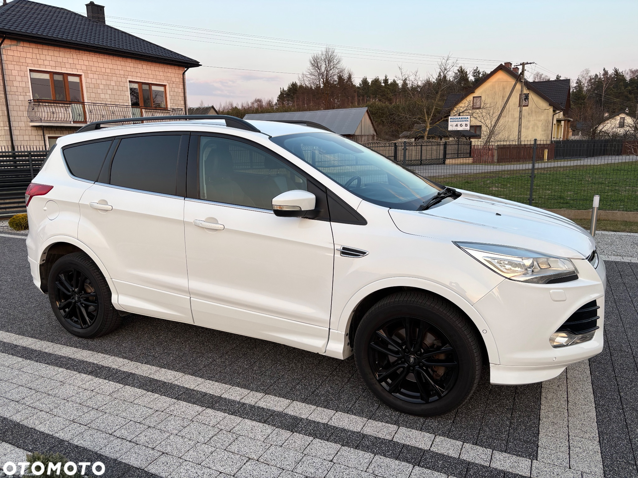 Ford Kuga 2.0 TDCi 4x4 Individual - 21