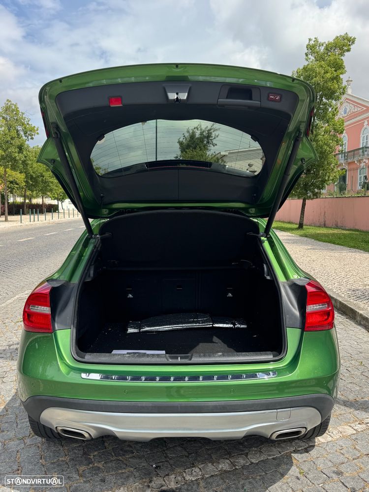 Mercedes-Benz GLA 180 d 7G-DCT Urban - 9
