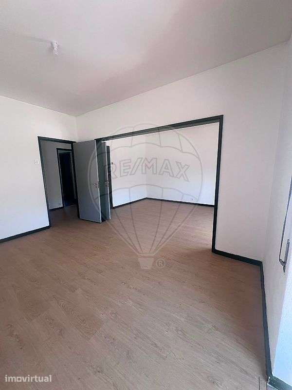 Apartamento T3 para arrendamento - Grande imagem: 2/13