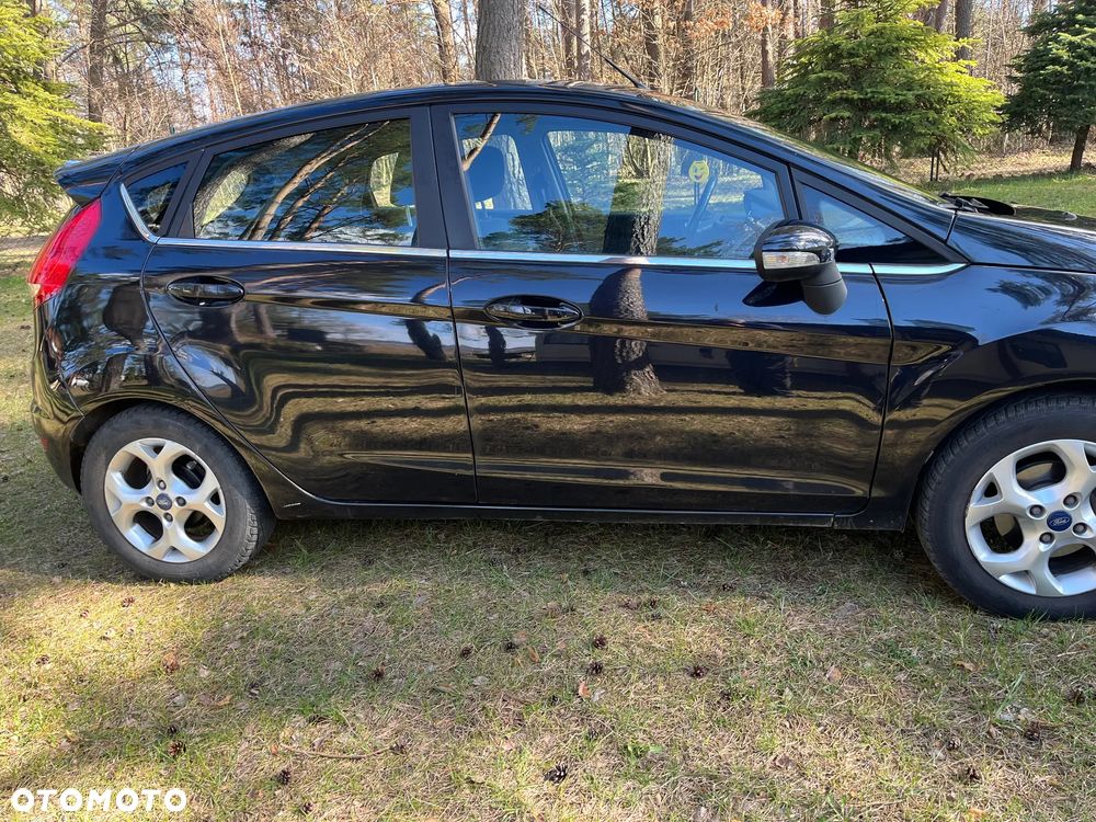 Ford Fiesta 1.4 Trend EU5 - 6