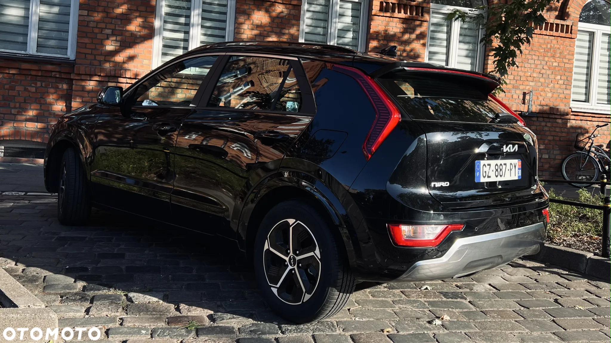 Kia Niro 1.6 GDI Hybrid Business Line - 11