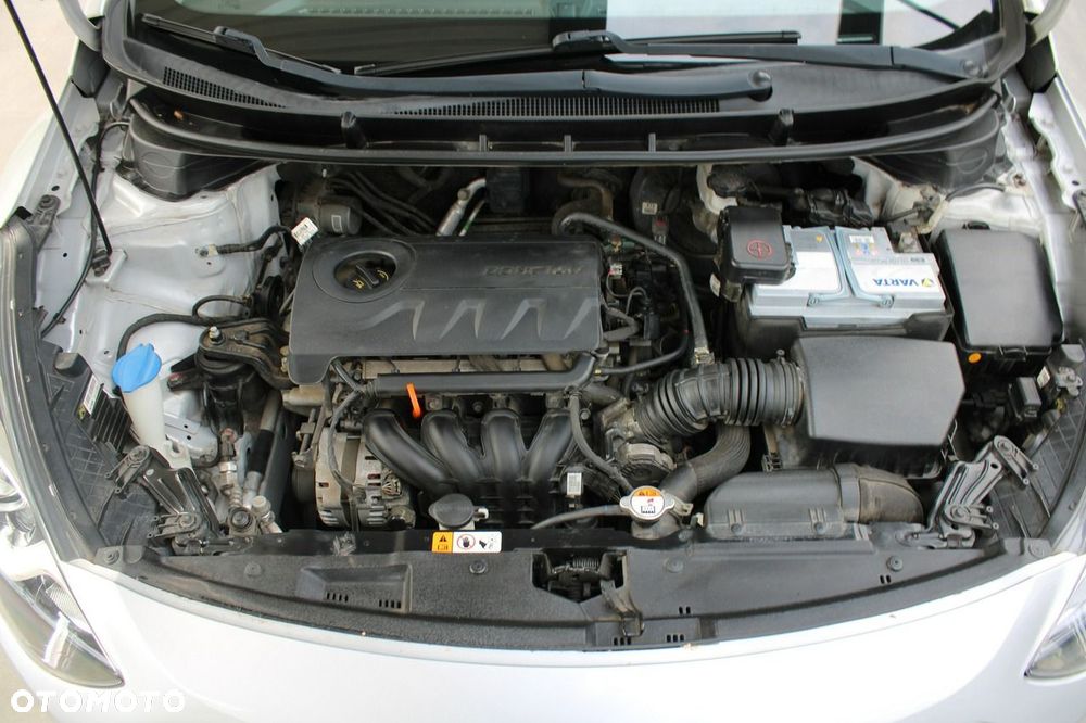 Hyundai i30 1.4 YES - 32