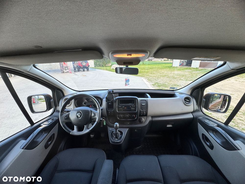 Renault Trafic Grand 1.6 dCi - 9