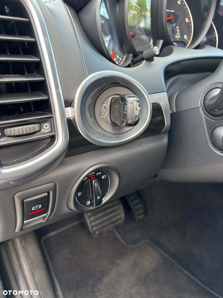 Porsche Cayenne Diesel - 36