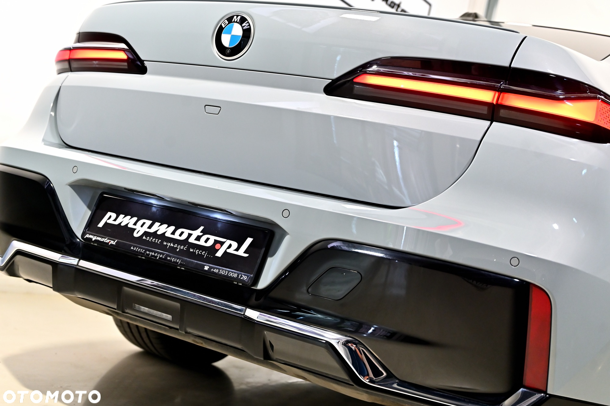 BMW Seria 7 - 39