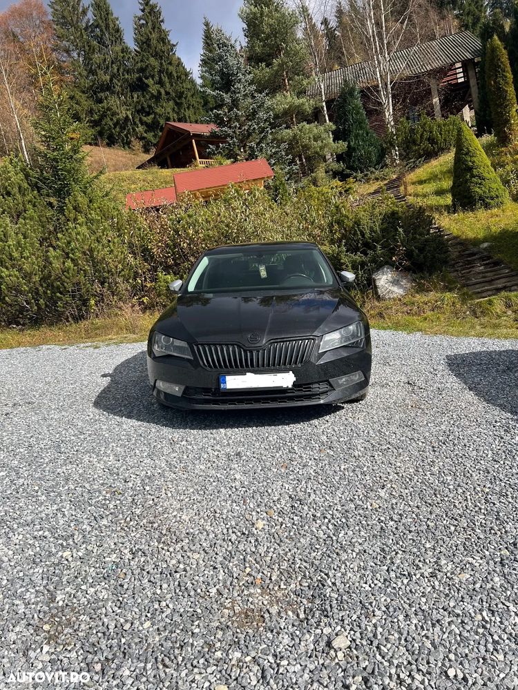 Skoda Superb 2.0 TDI DSG Laurin & Klement - 10