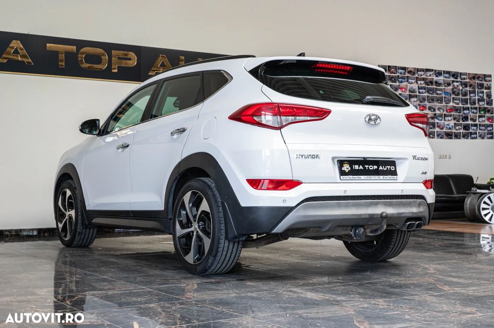 Hyundai Tucson blue 2.0 CRDi 4WD Aut. Premium - 32