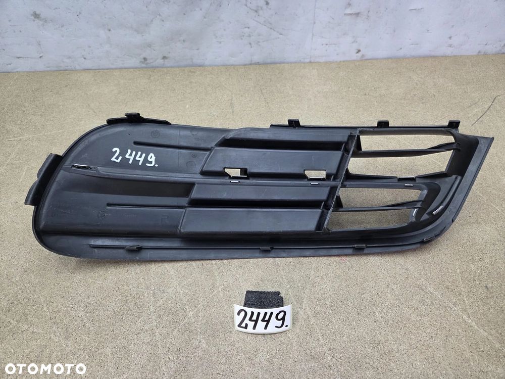 BMW 5 F10 F11 51117331728 kratka zderzaka przód prawy - 5