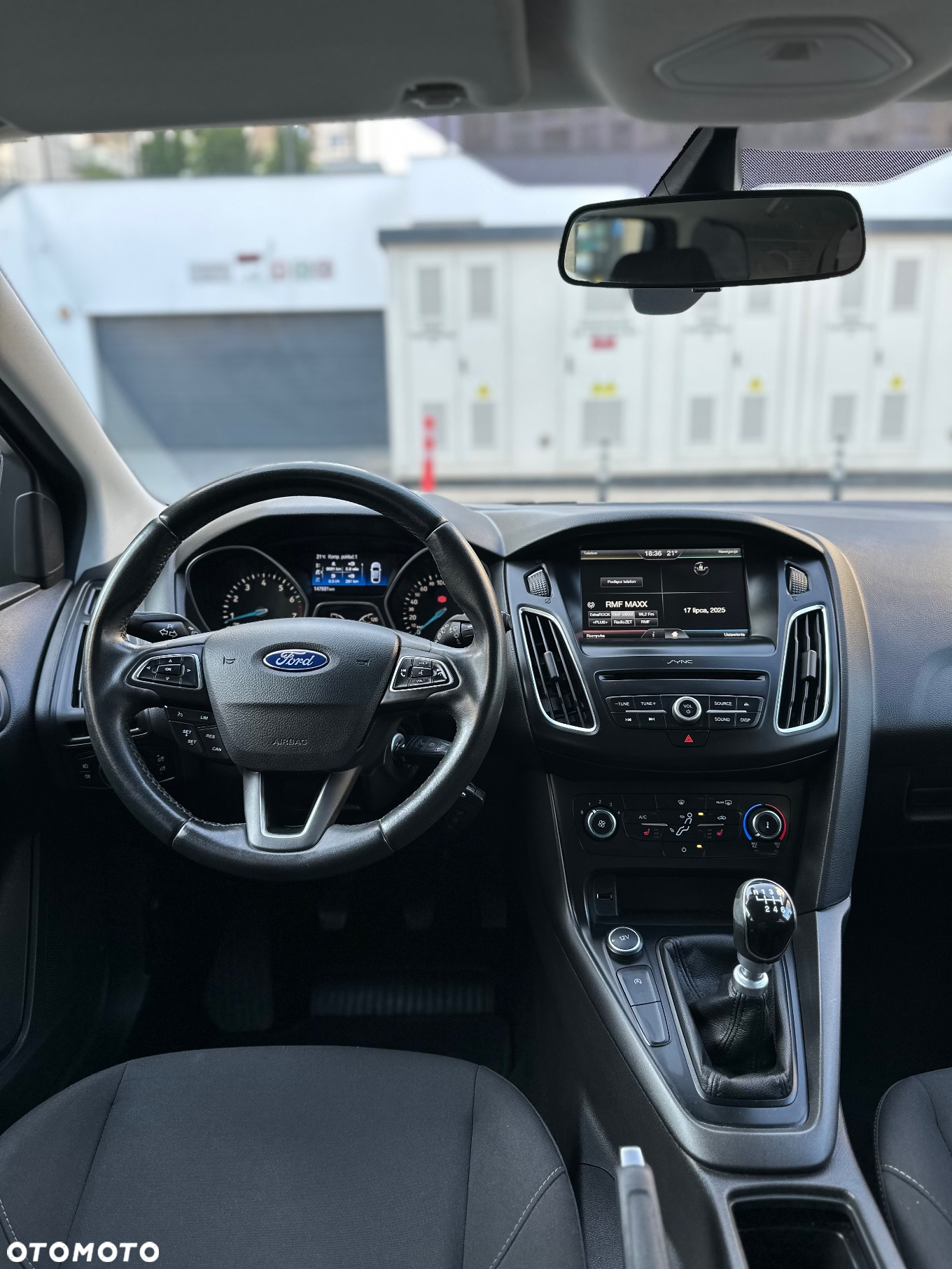 Ford Focus 1.0 EcoBoost Trend - 16