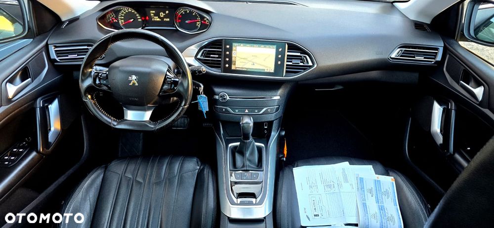 Peugeot 308 BlueHDi FAP 150 EAT6 Stop&Start GT-Line Edition - 38