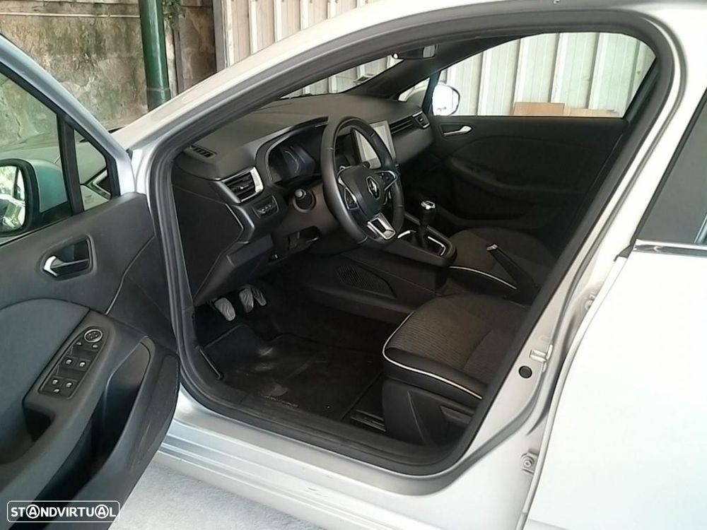 Renault Clio 1.5 Blue dCi Intens - 4