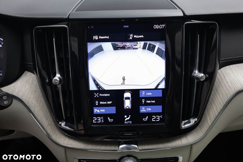 Volvo XC 60 B4 D AWD Geartronic Inscription - 27