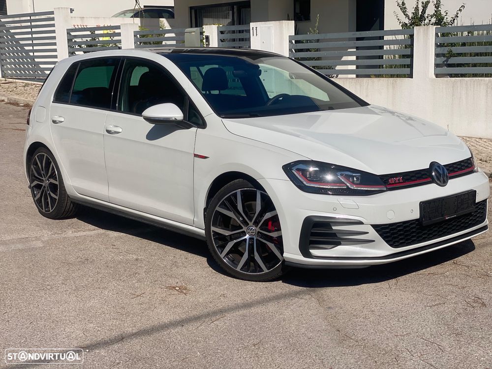VW Golf 2.0 TSI GTI DSG Performance - 1
