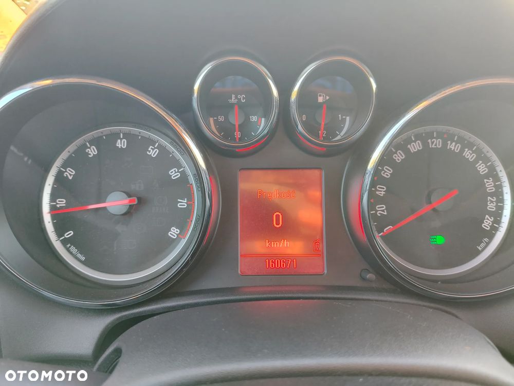 Opel Astra 1.4 T Cosmo - 15