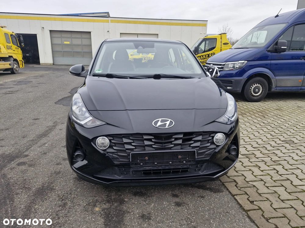 Hyundai i10 1.2 Automatik Trend - 1