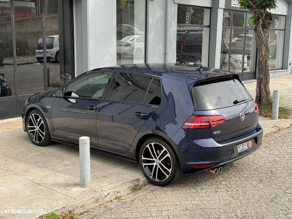 VW Golf 2.0 TDI GTD DSG - 9
