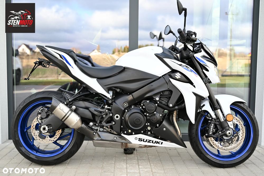 Suzuki GSX - 2