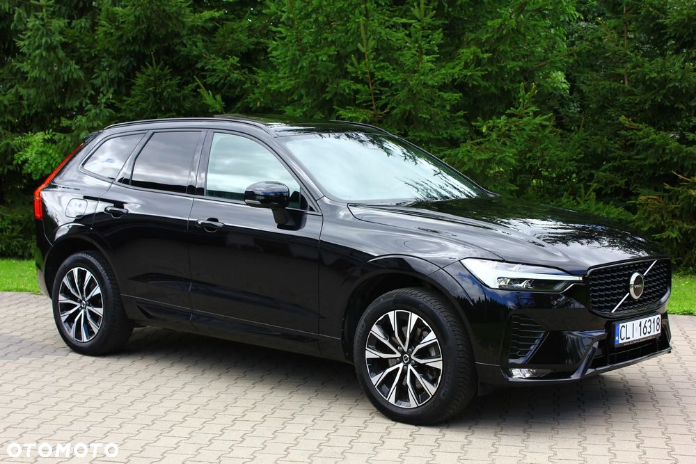 Volvo XC 60 B4 D AWD Plus Dark - 20