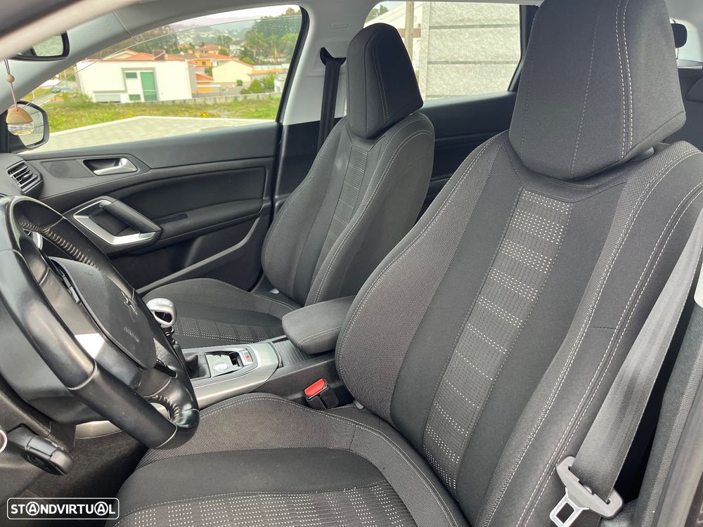 Peugeot 308 SW PureTech 130 Stop & Start Allure - 8