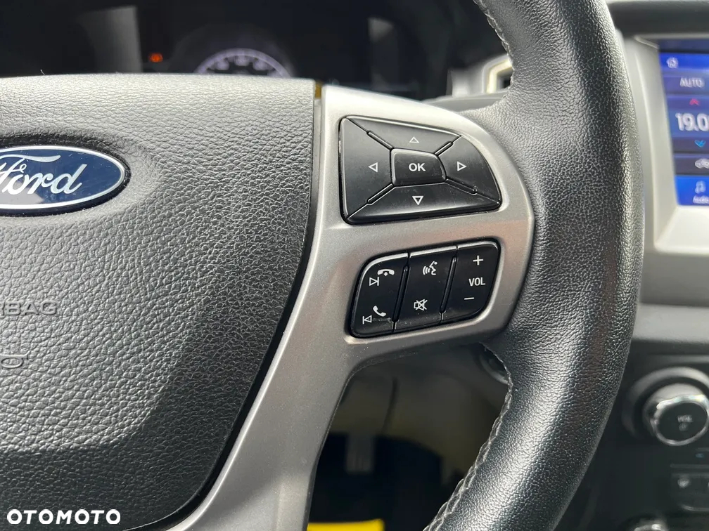 Ford Ranger - 12