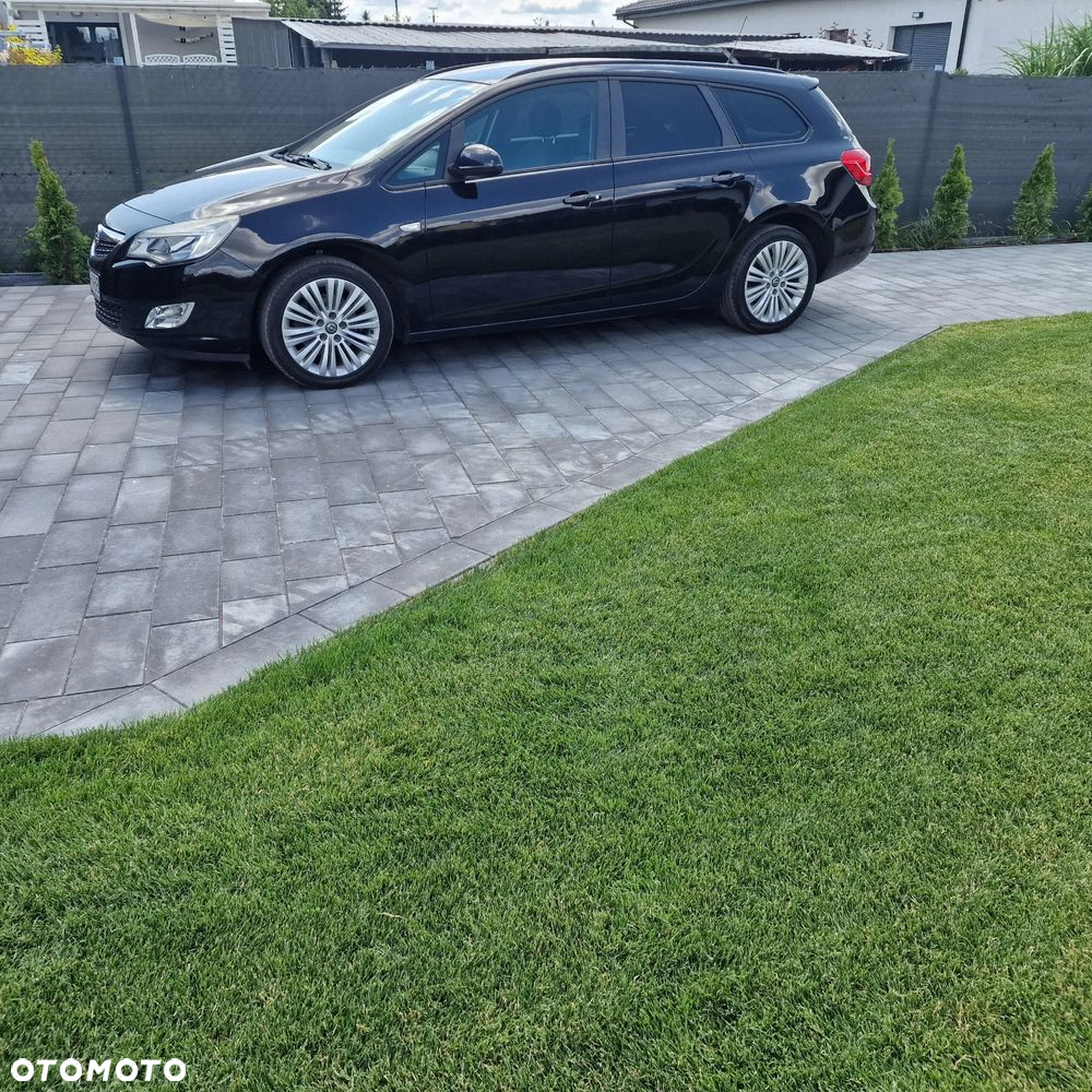 Opel Astra 1.7 CDTI DPF Sports Tourer Edition - 2