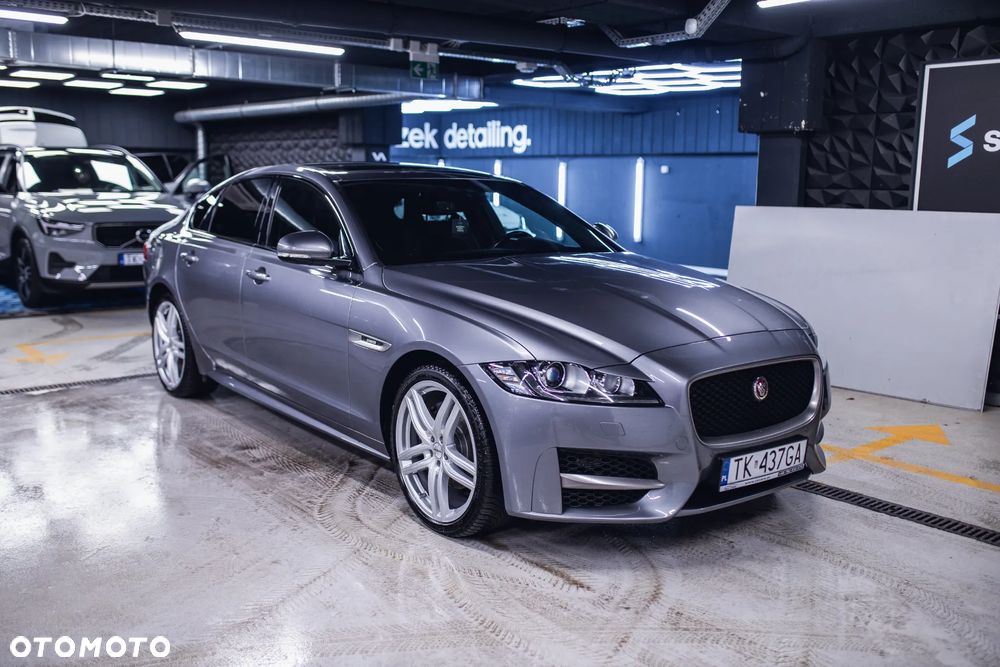 Jaguar XF 2.0 i4D AWD R-Sport - 7