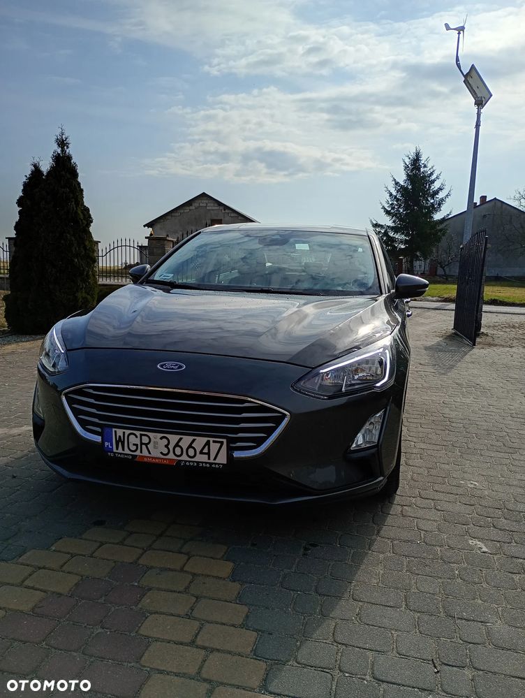 Ford Focus 1.0 EcoBoost Titanium Style - 4