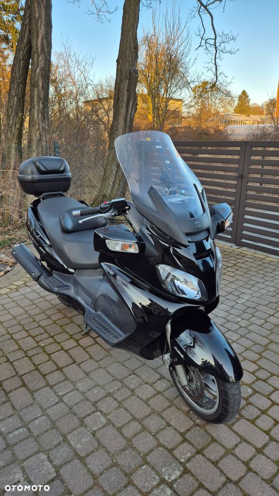 Suzuki Burgman - 3