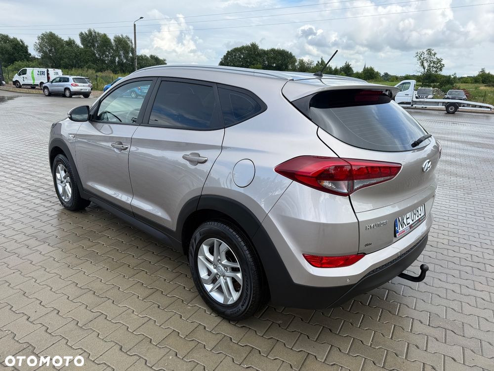 Hyundai Tucson blue 1.7 CRDi 2WD Style - 5